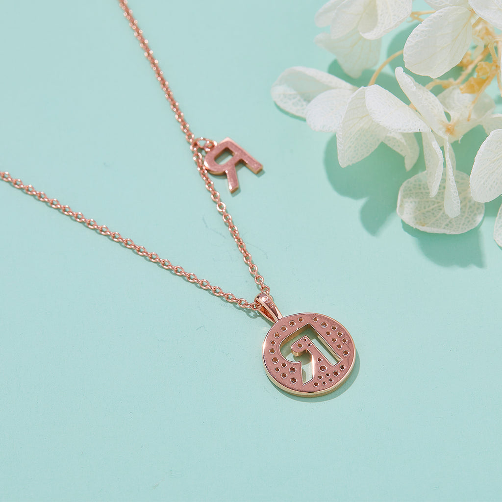Letter Pendant Necklace - R
