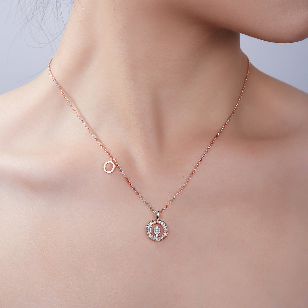 Letter Pendant Necklace - O