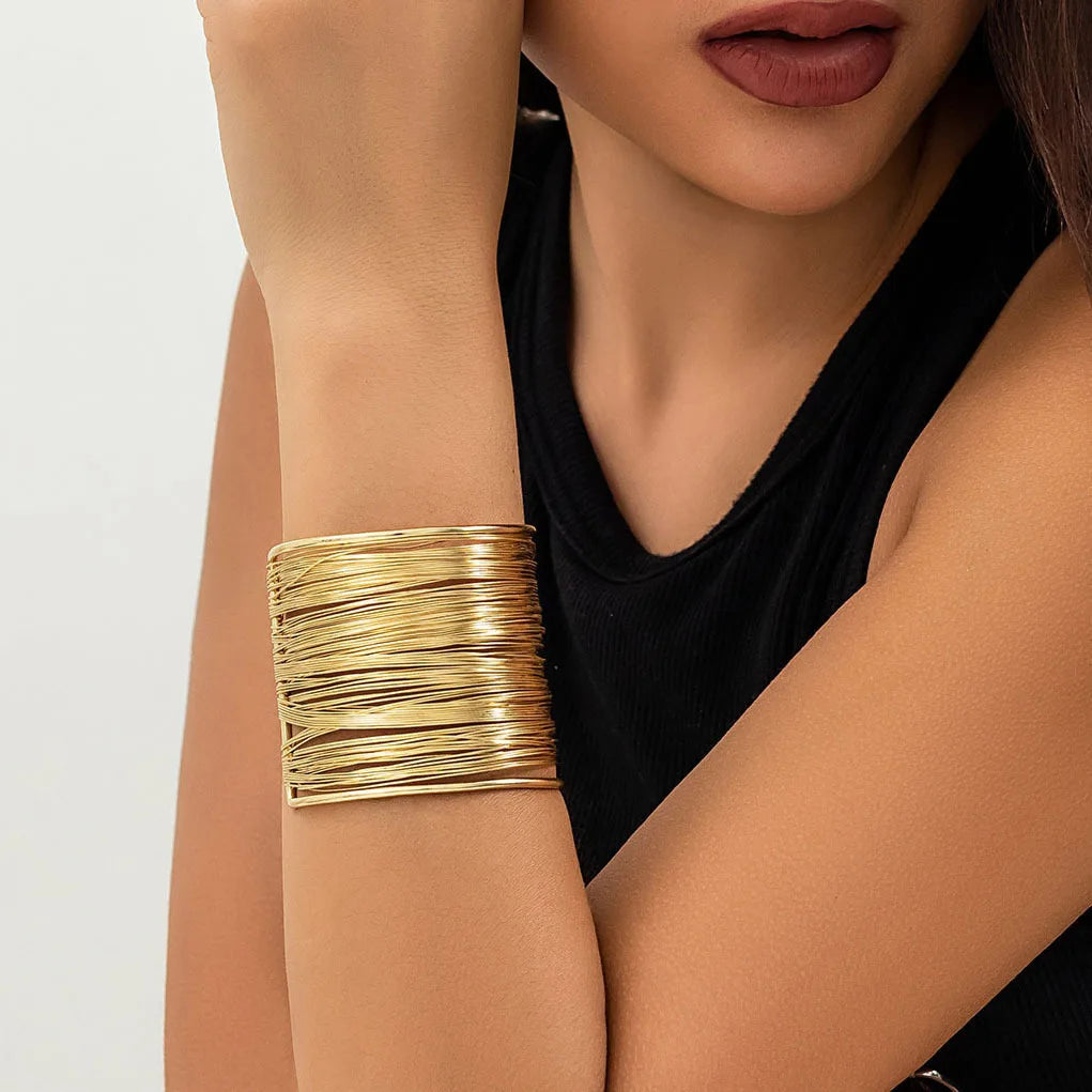 7pcs/set Retro Gold Carved Heart Hexagon Star Twists Geometric Opening Bangle Set Women Cuff Bracelet Fashion Jewelry