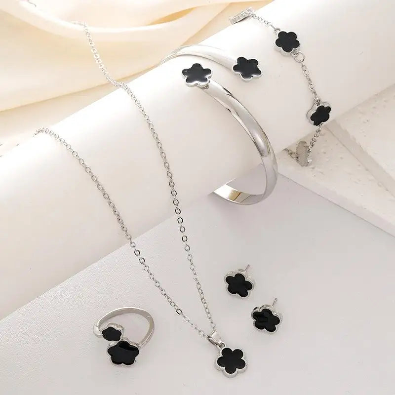 5pcs Lucky Five-petal Flower Women's Jewelry Set, Fashion Flower Bracelet + Necklace + Earrings + Bracelet + Ring, Birthday