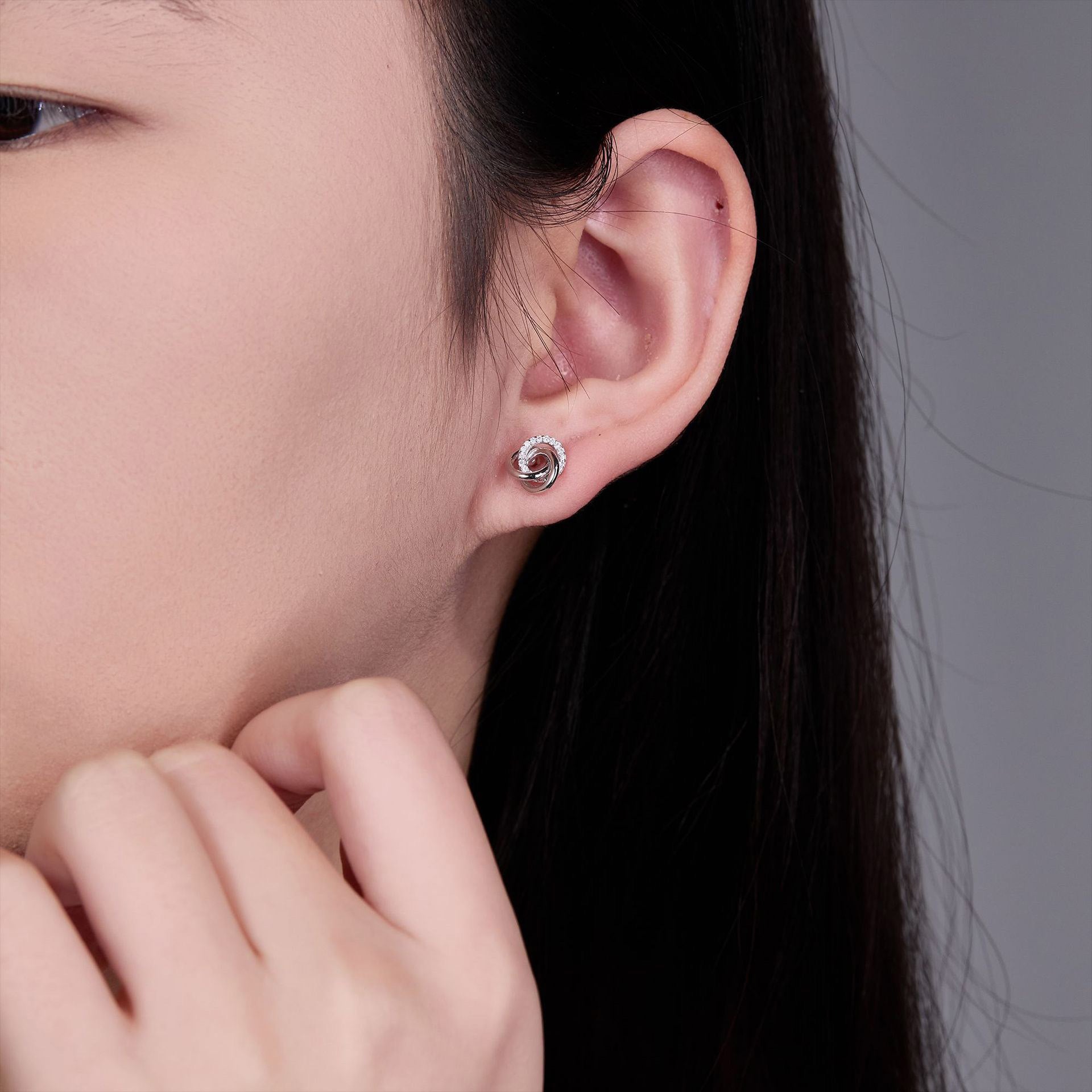 Stellar Knot Stud Earring