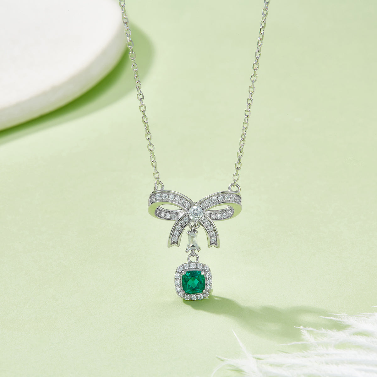 Bow Halo Pendant Necklace